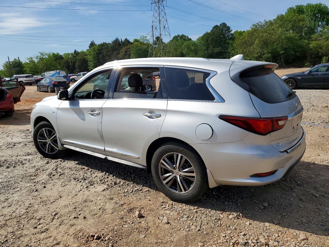 2020 INFINITI QX60 LUXE photo 3
