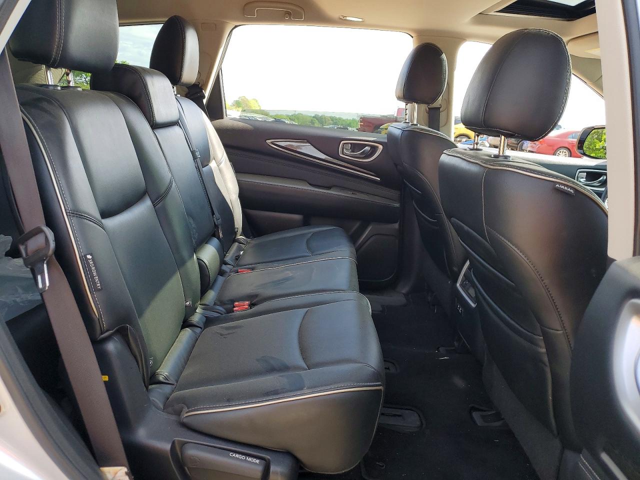 2020 INFINITI QX60 LUXE photo 21