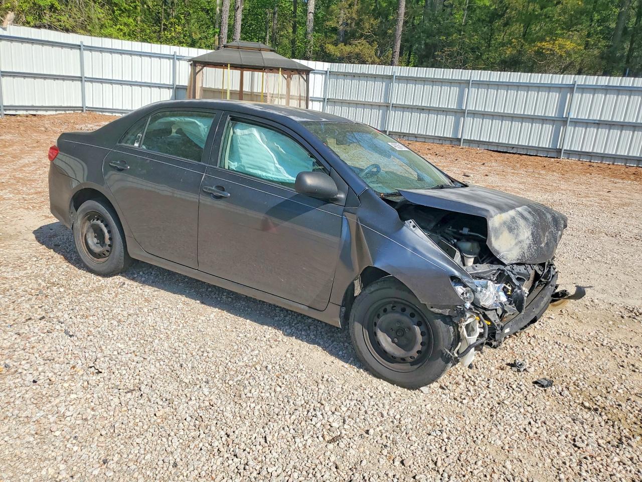 2010 TOYOTA COROLLA LE photo 10