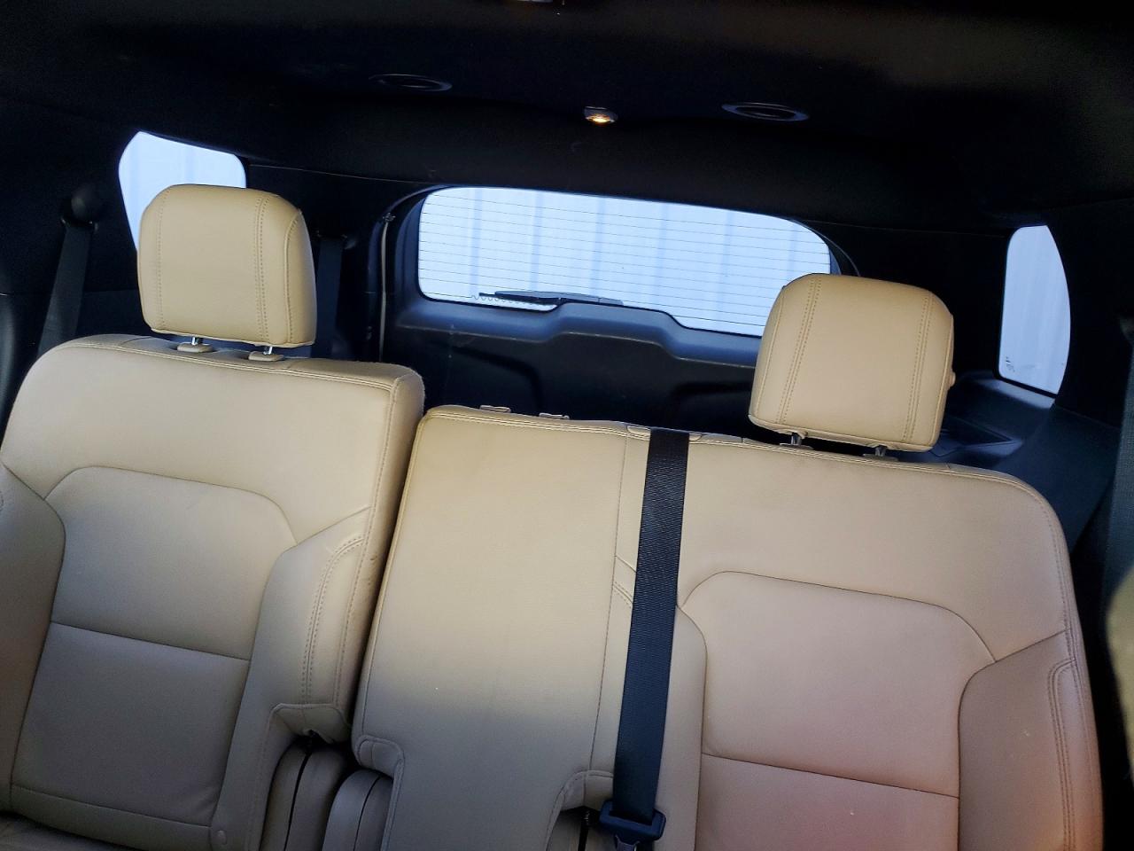 2016 FORD EXPLORER XLT photo 19