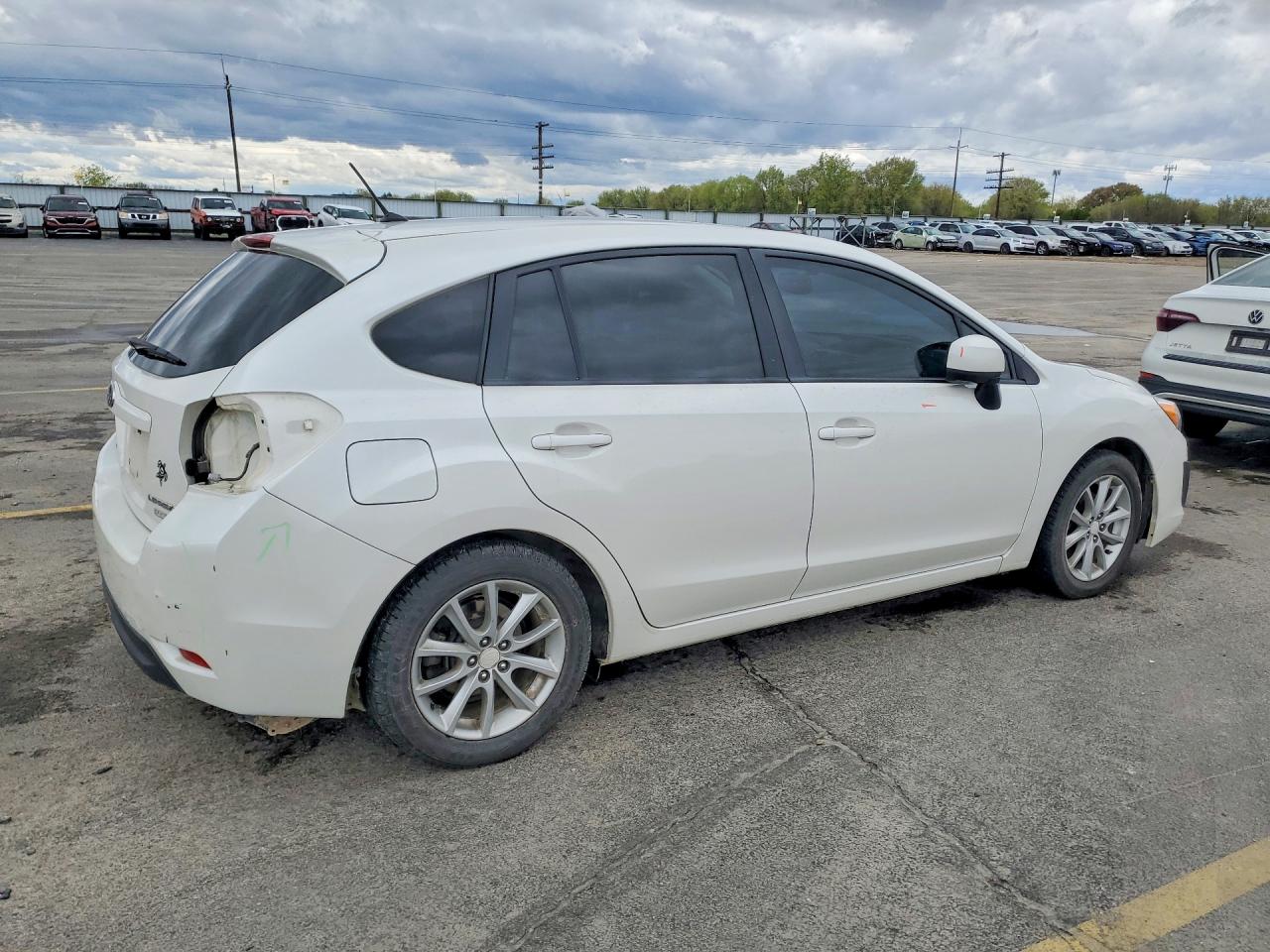 2014 SUBARU IMPREZA PREMIUM photo 3