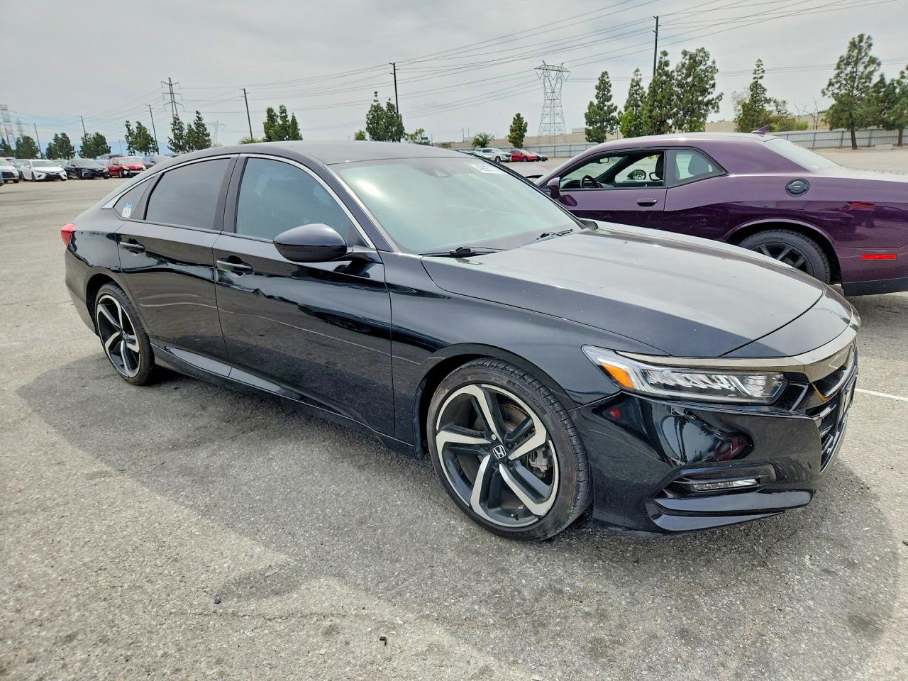 2018 HONDA ACCORD SPORT photo 4
