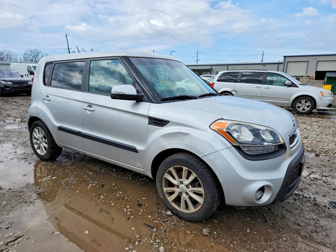 2012 KIA SOUL + photo 10