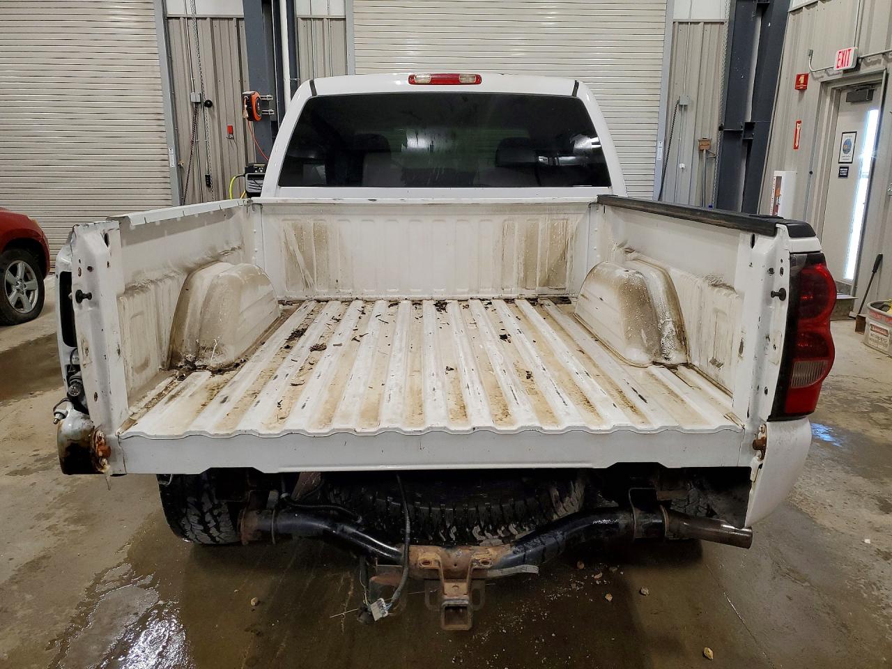 2007 CHEVROLET SILVERADO K1500 CLASSIC CREW CAB photo 6