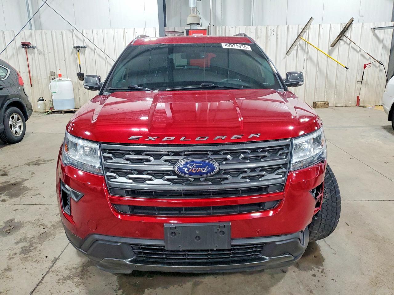 2018 FORD EXPLORER XLT photo 9