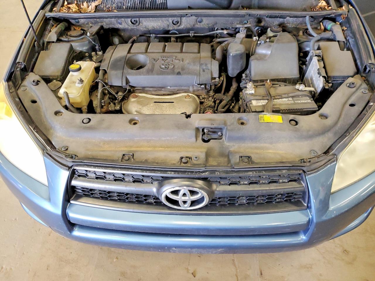 2011 TOYOTA RAV4 BASE photo 34