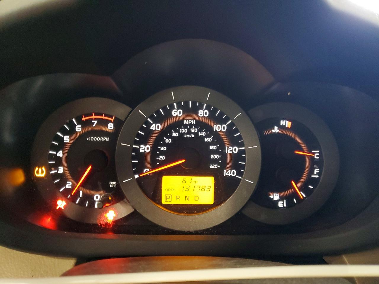 2011 TOYOTA RAV4 BASE photo 25