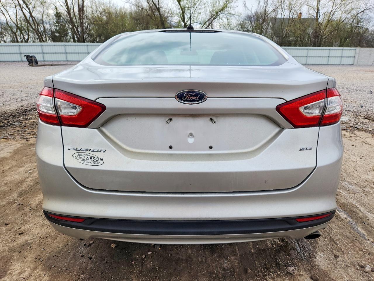 2014 FORD FUSION SE photo 6