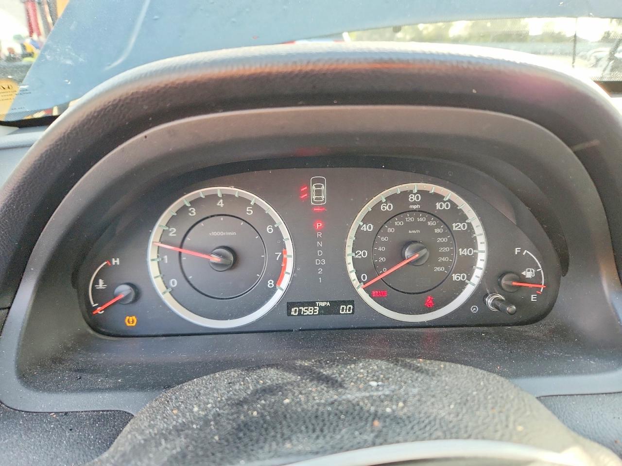 2012 HONDA ACCORD LX photo 17