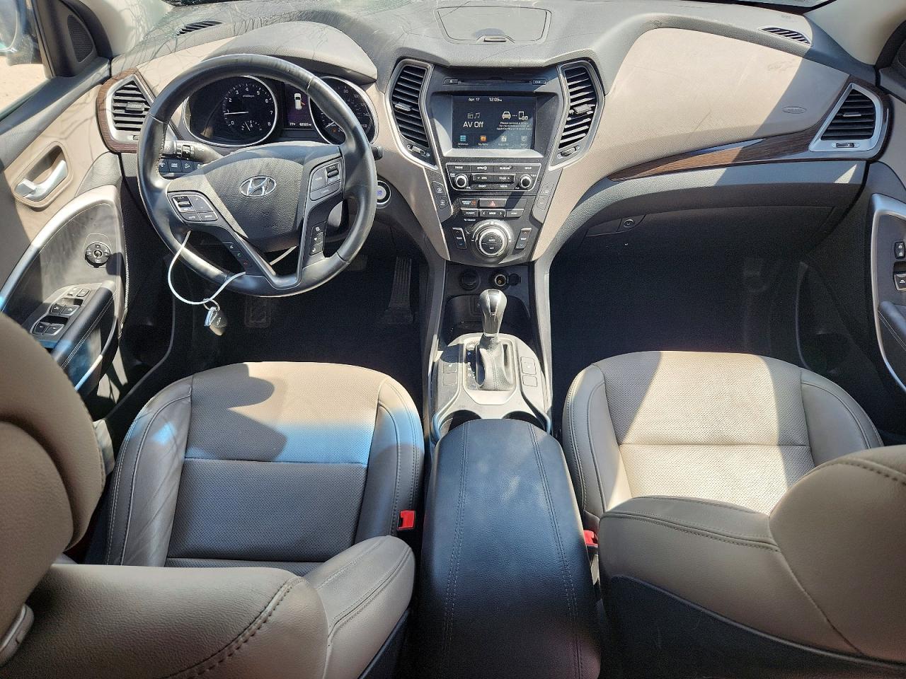 2017 HYUNDAI SANTA FE SPORT 2.4L photo 22