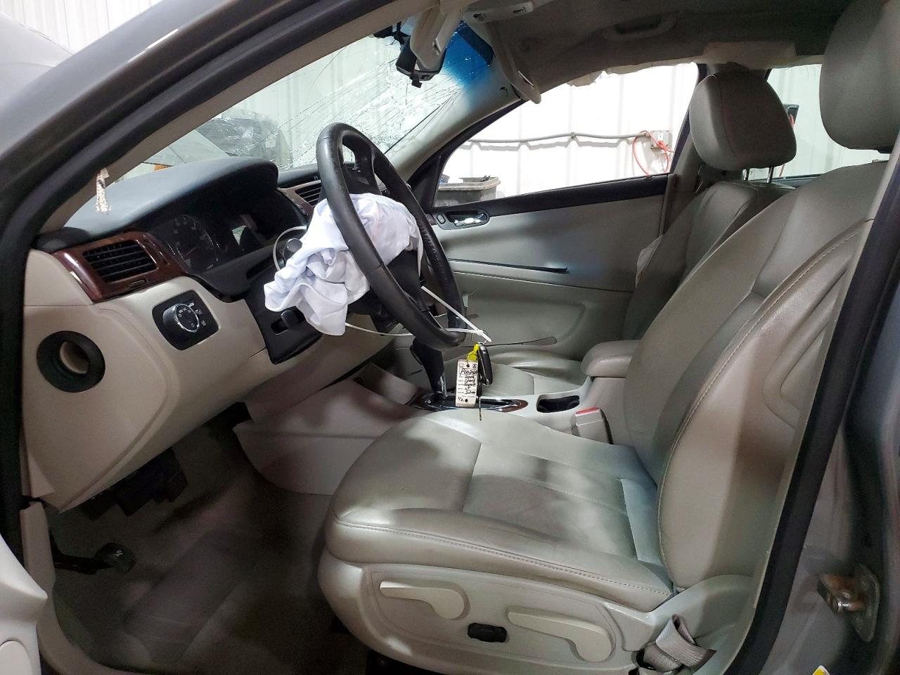 2009 CHEVROLET IMPALA 1LT photo 13