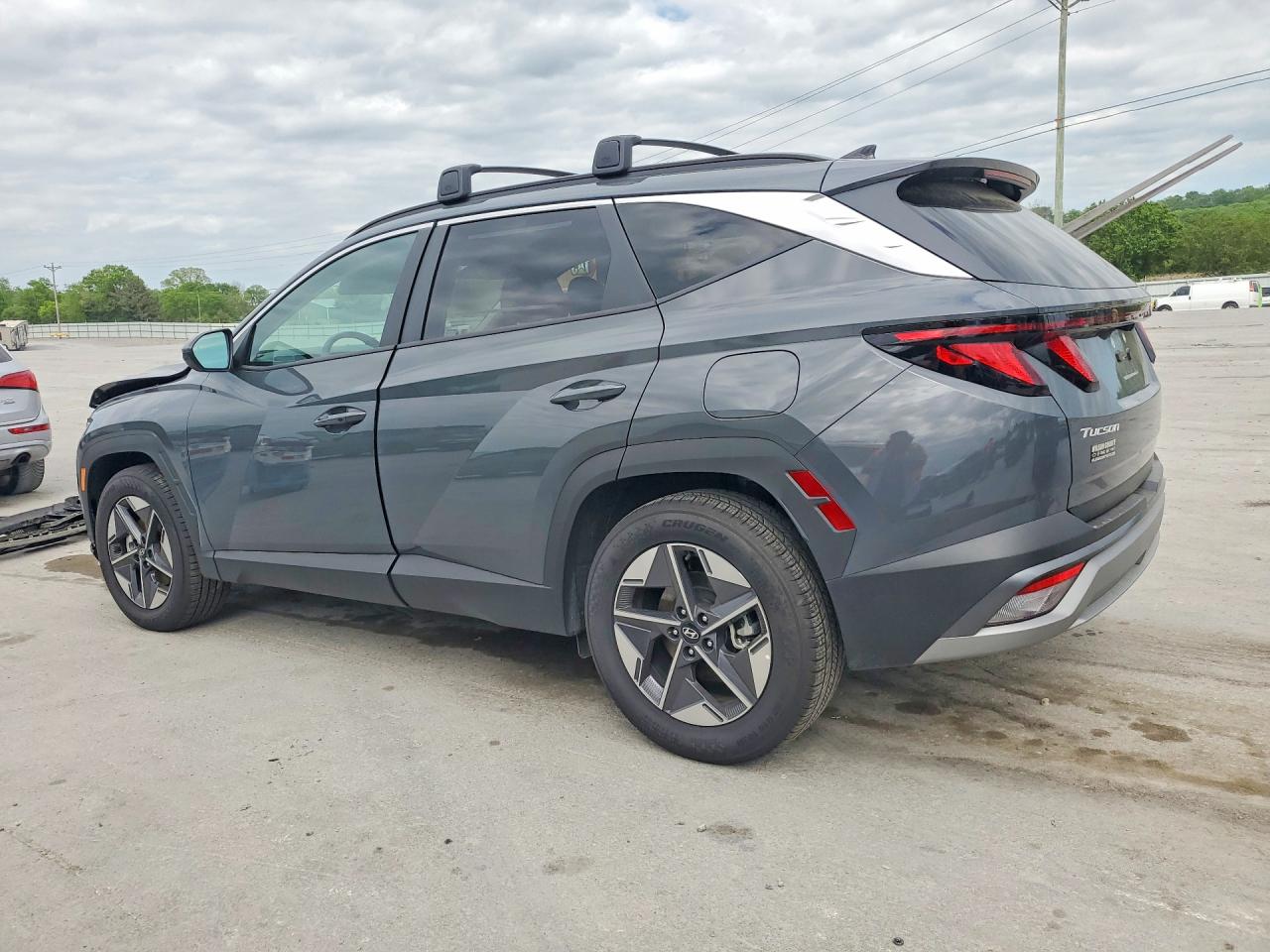 2026 HYUNDAI TUCSON SEL photo 4