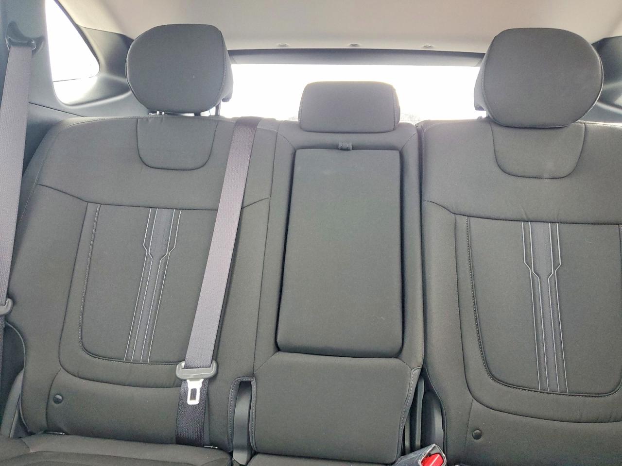 2026 HYUNDAI TUCSON SEL photo 28