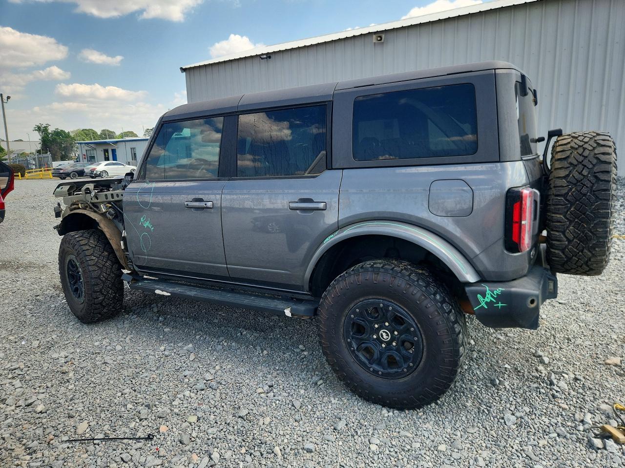 2022 FORD BRONCO BASE photo 4