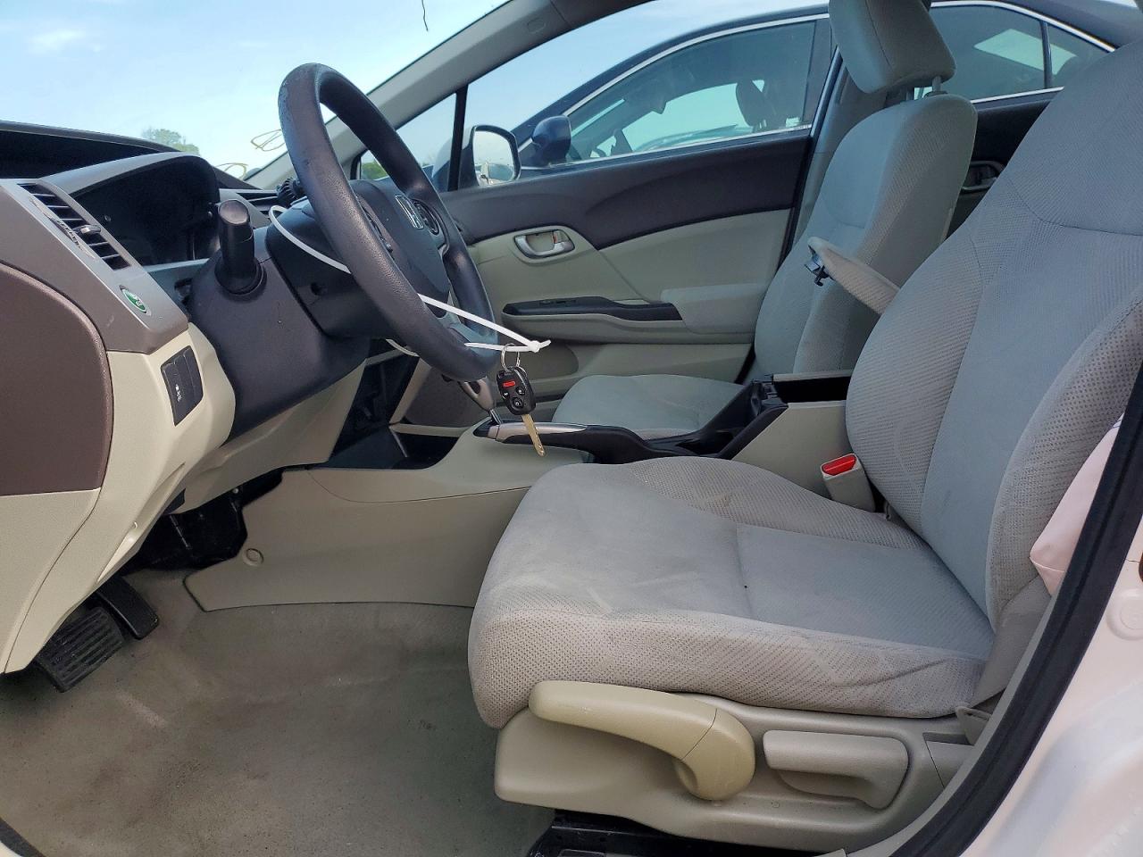 2012 HONDA CIVIC LX photo 19