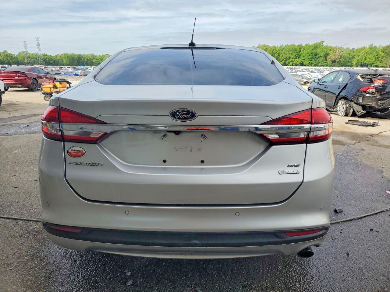 2018 FORD FUSION SE photo 16