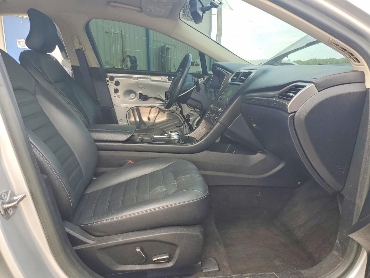 2018 FORD FUSION SE photo 19