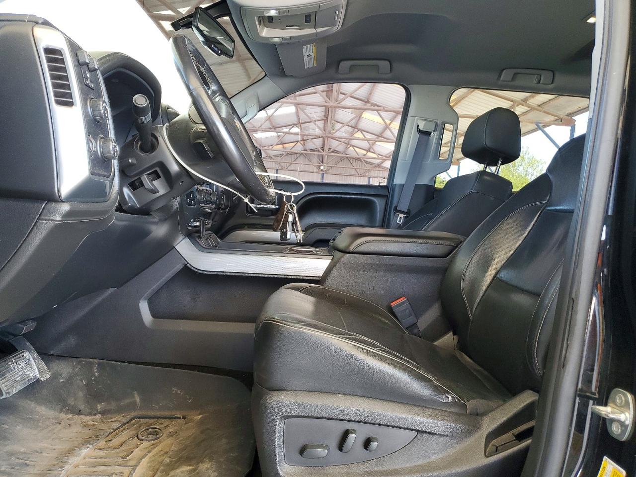 2017 CHEVROLET SILVERADO K1500 LTZ photo 13
