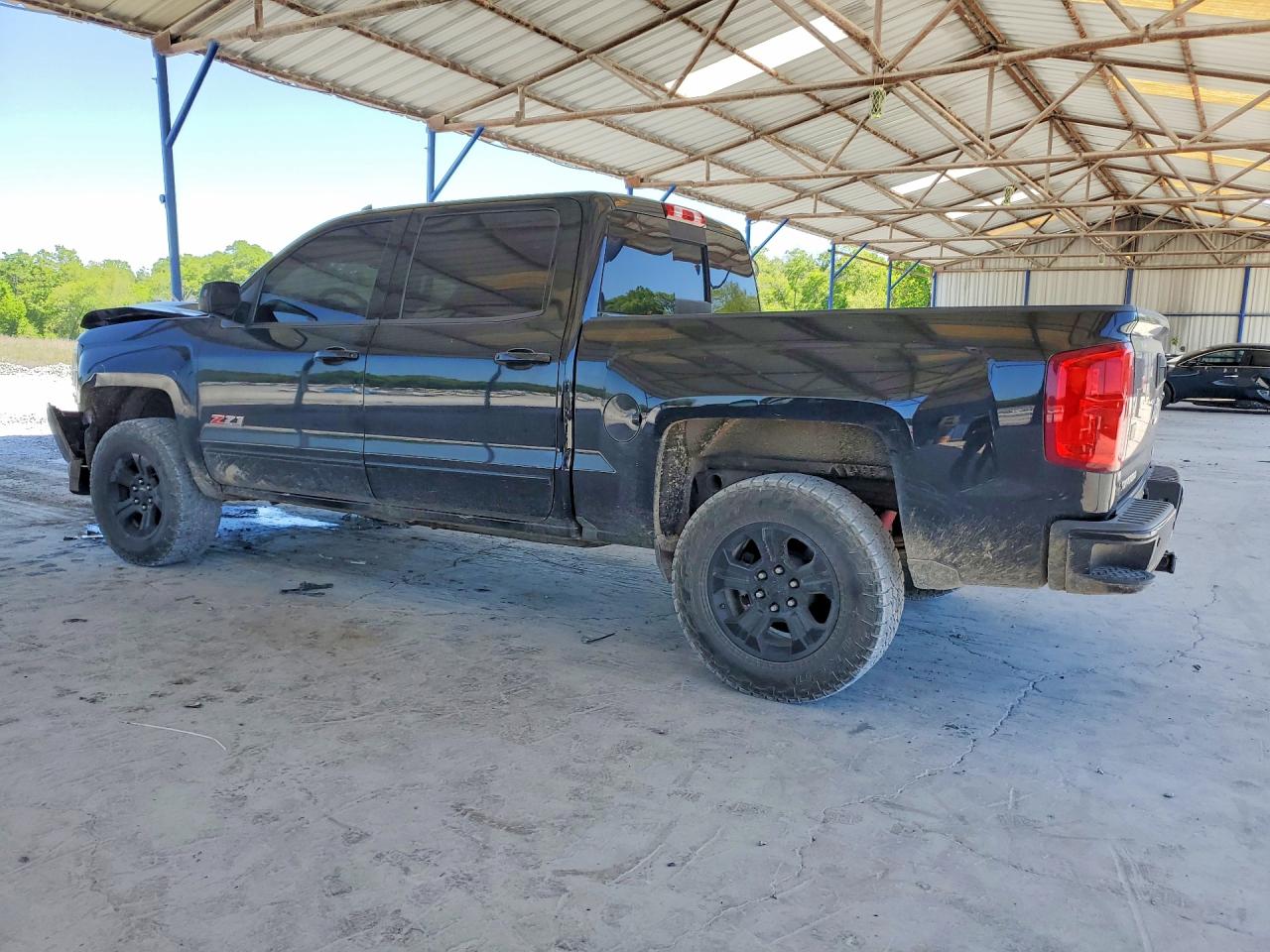 2017 CHEVROLET SILVERADO K1500 LTZ photo 3