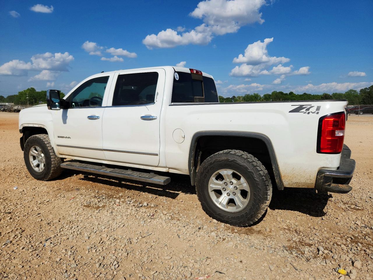 2015 GMC SIERRA K1500 SLT photo 3