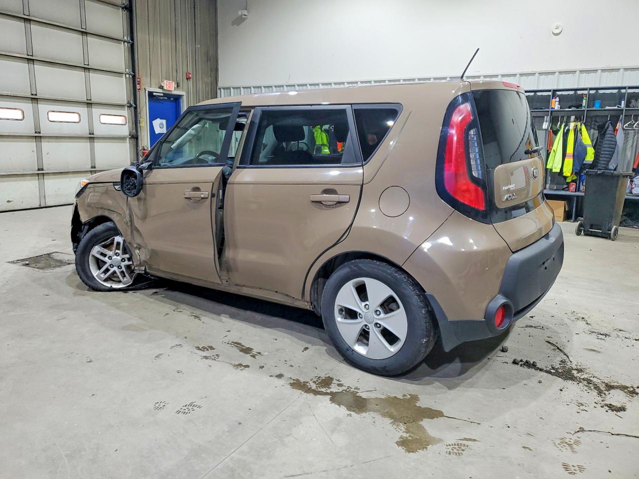 2015 KIA SOUL BASE photo 4