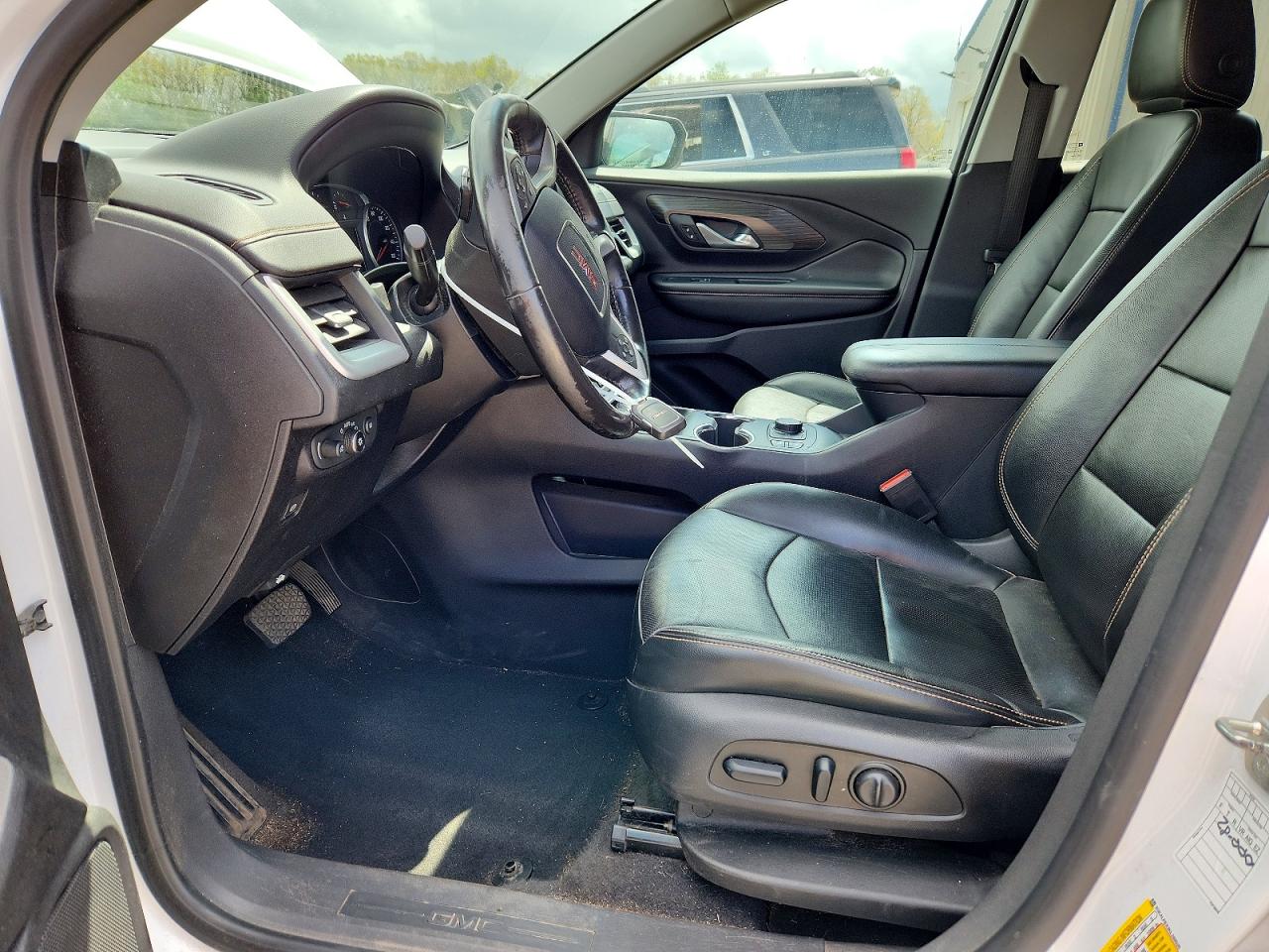 2019 GMC TERRAIN SLT photo 7