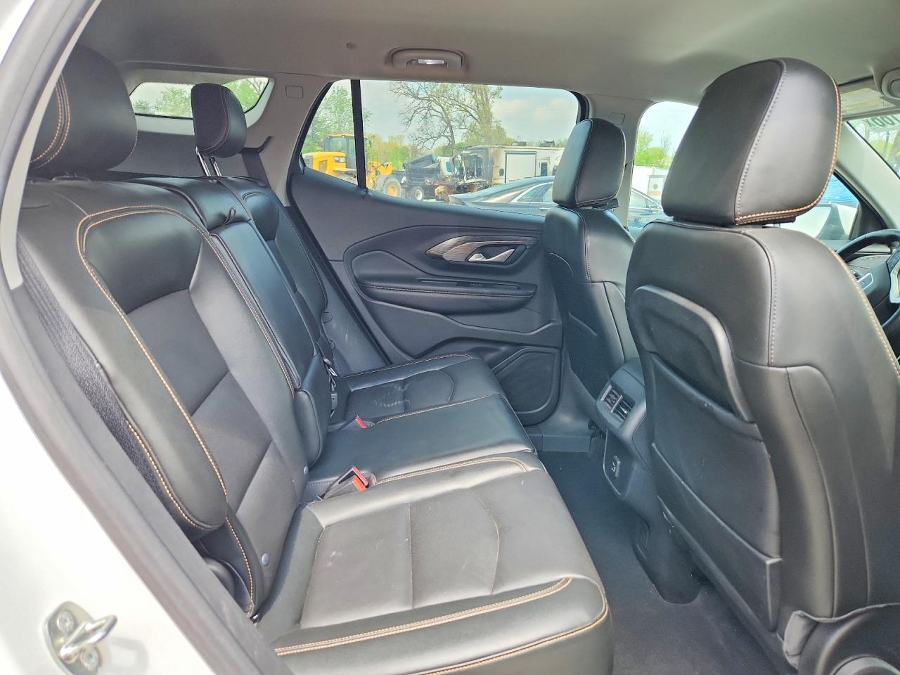 2019 GMC TERRAIN SLT photo 11