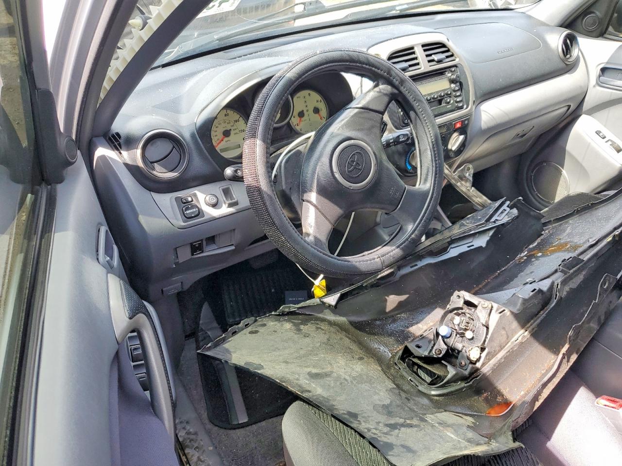 2002 TOYOTA RAV4 BASE photo 22