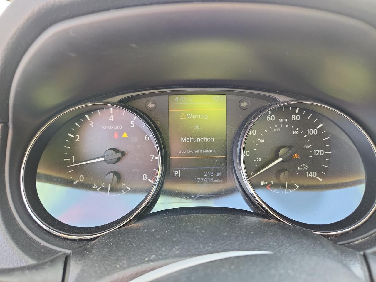 2019 NISSAN ROGUE SV photo 9