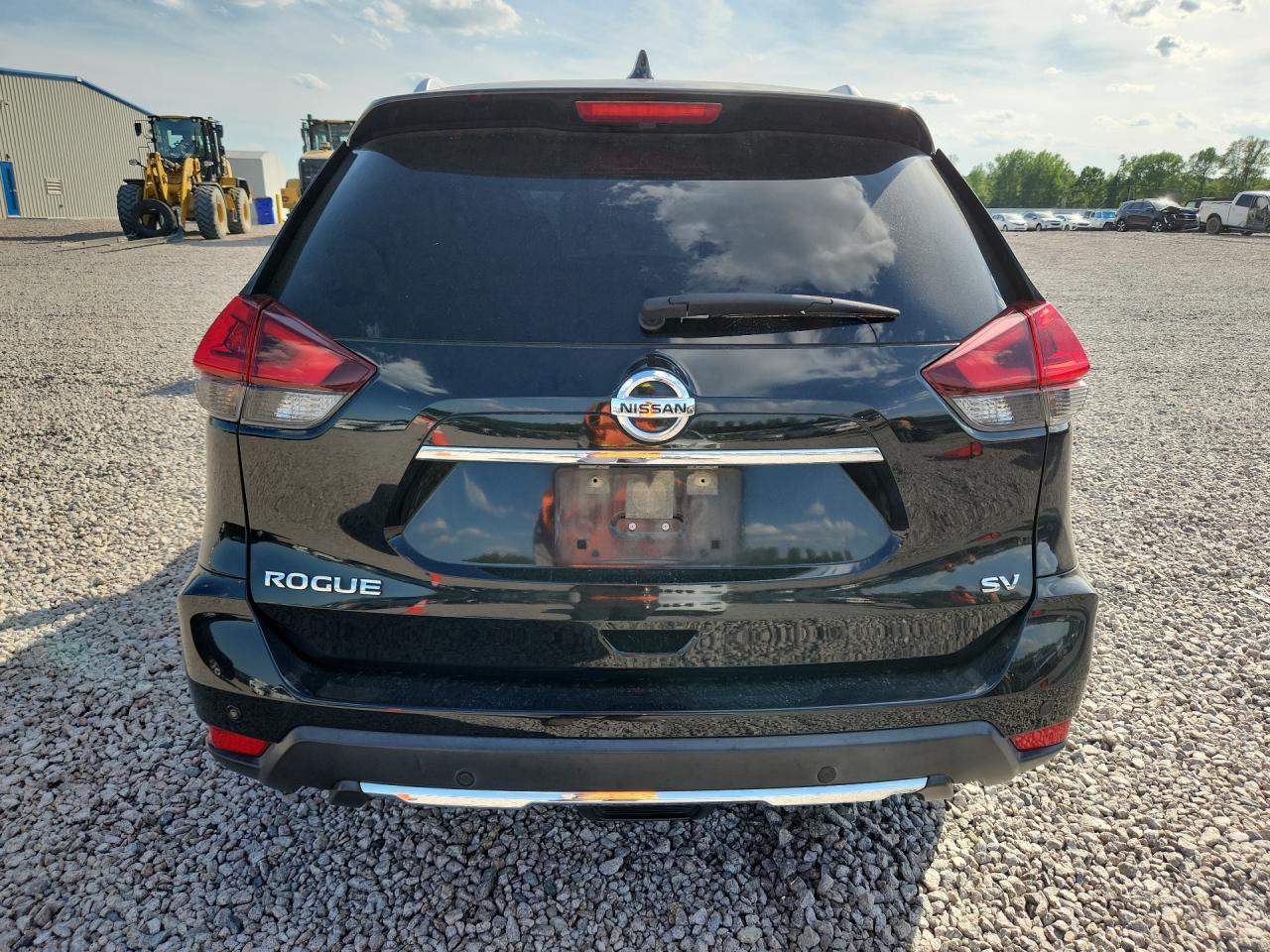 2019 NISSAN ROGUE SV photo 6