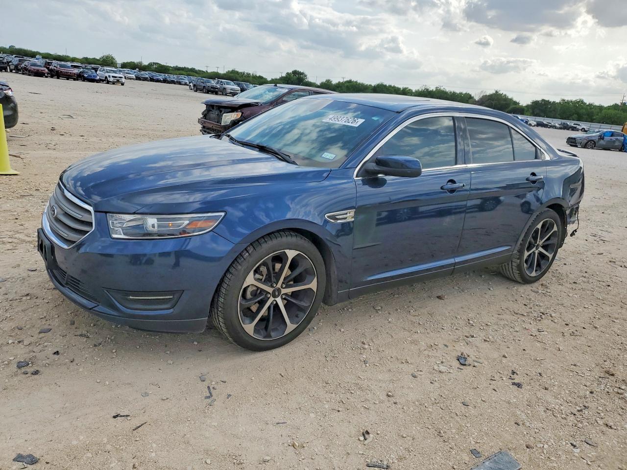 2016 FORD TAURUS