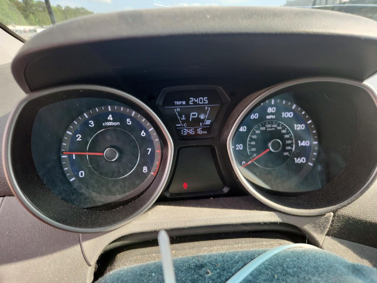 2014 HYUNDAI ELANTRA SE photo 25