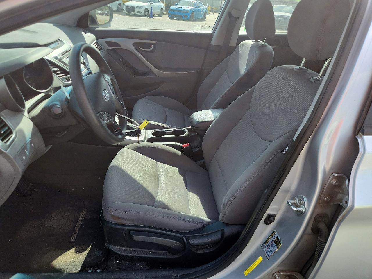 2014 HYUNDAI ELANTRA SE photo 19