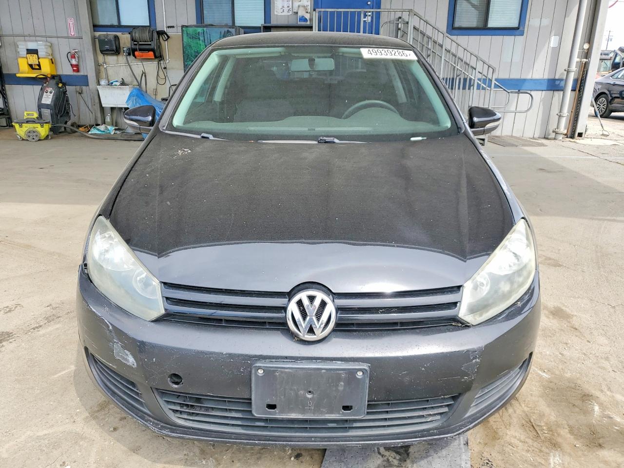 2010 VOLKSWAGEN GOLF photo 9