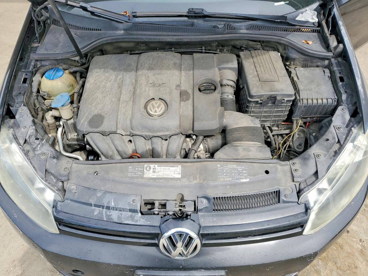 2010 VOLKSWAGEN GOLF photo 21