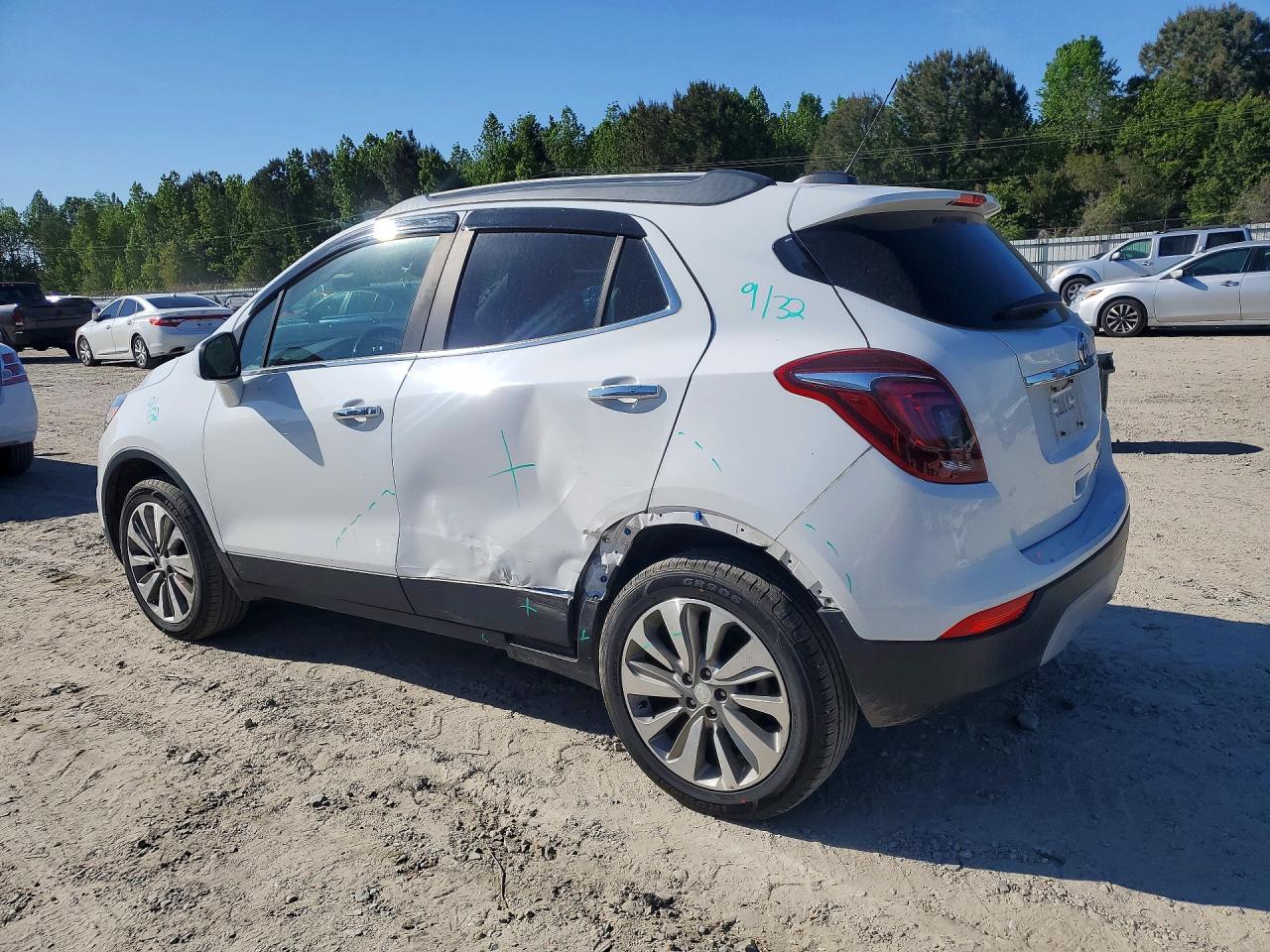2020 BUICK ENCORE PREFERRED photo 3