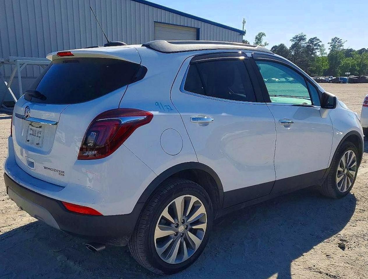 2020 BUICK ENCORE PREFERRED photo 5