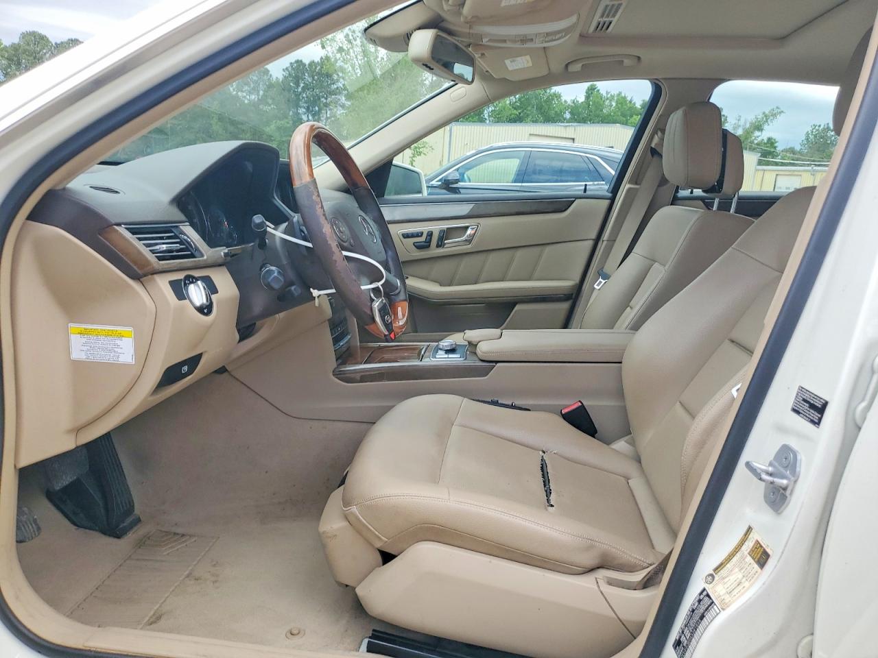 2010 MERCEDES-BENZ E 350 photo 7