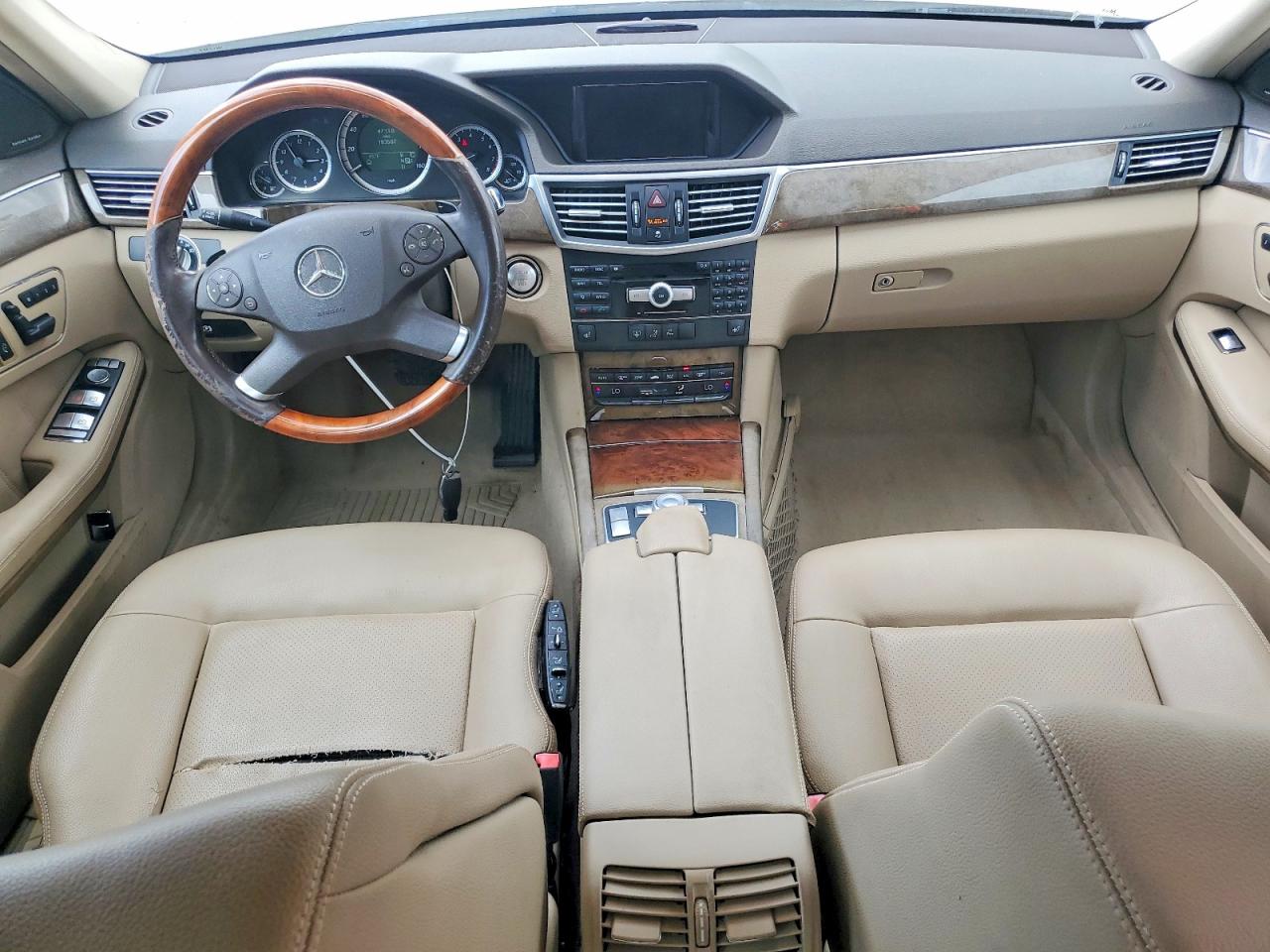 2010 MERCEDES-BENZ E 350 photo 8