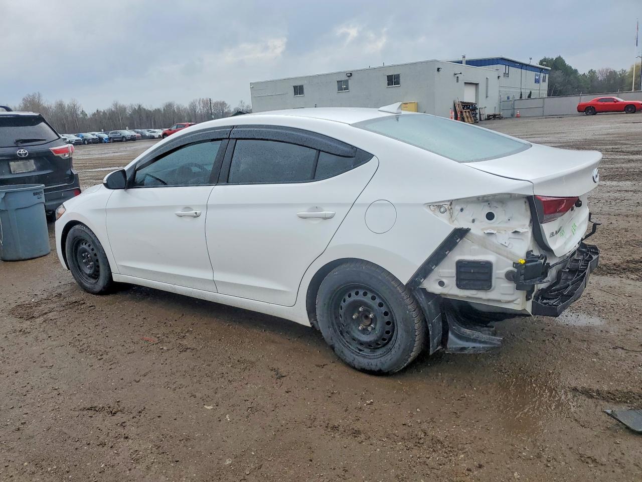 2017 HYUNDAI ELANTRA SE photo 3