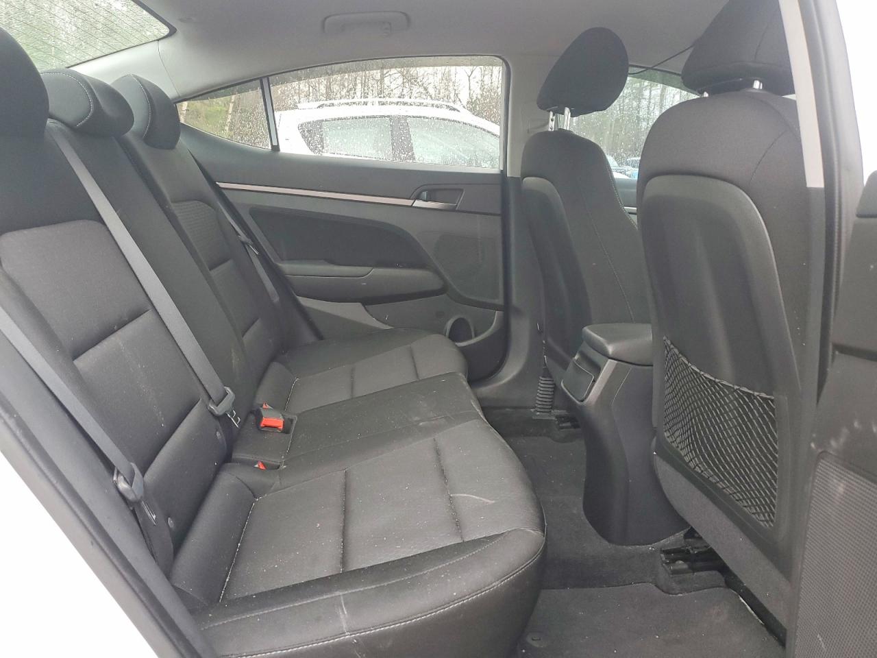 2017 HYUNDAI ELANTRA SE photo 19
