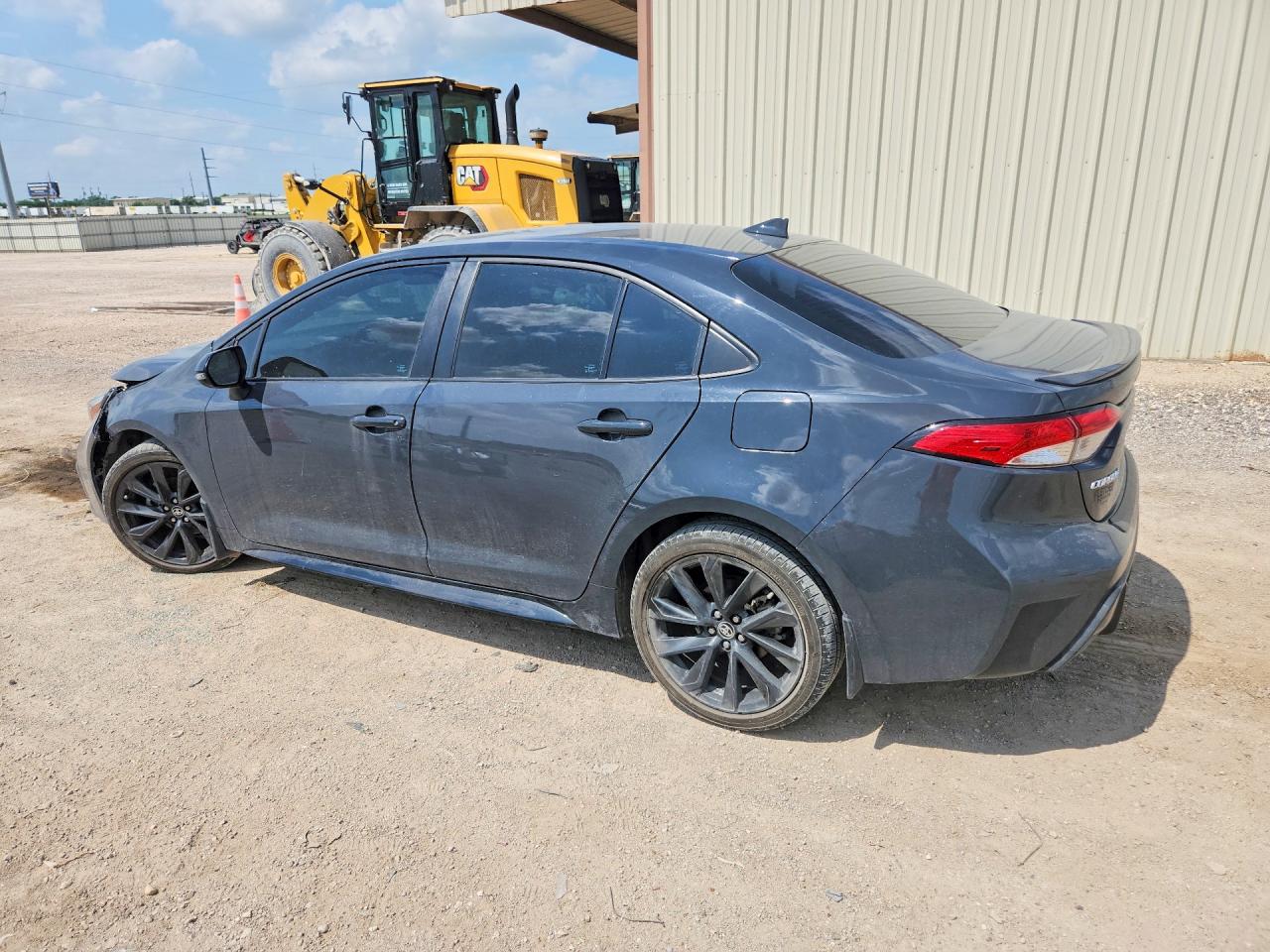 2023 TOYOTA COROLLA SE photo 3