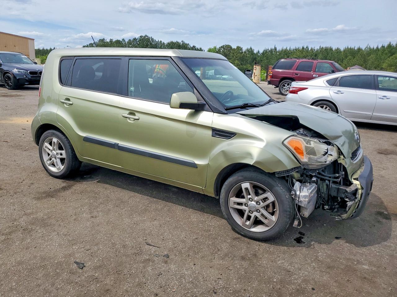 2011 KIA SOUL + photo 10