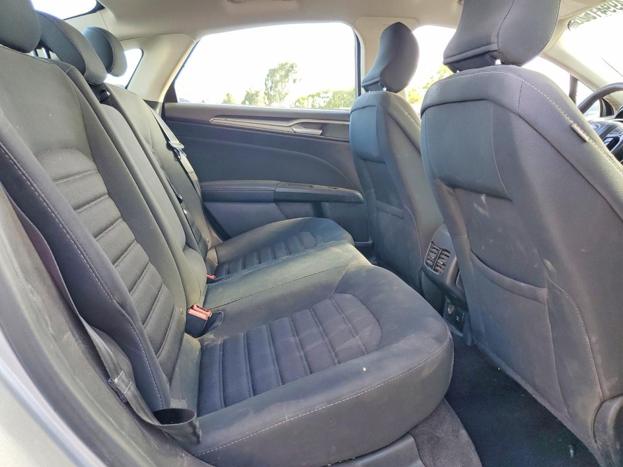 2018 FORD FUSION photo 28