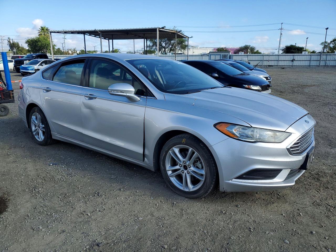 2018 FORD FUSION photo 10