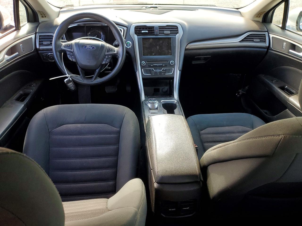 2018 FORD FUSION photo 22