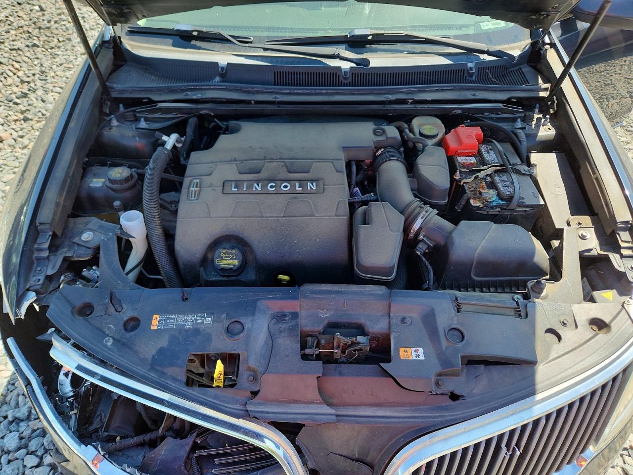 2013 LINCOLN MKS photo 11