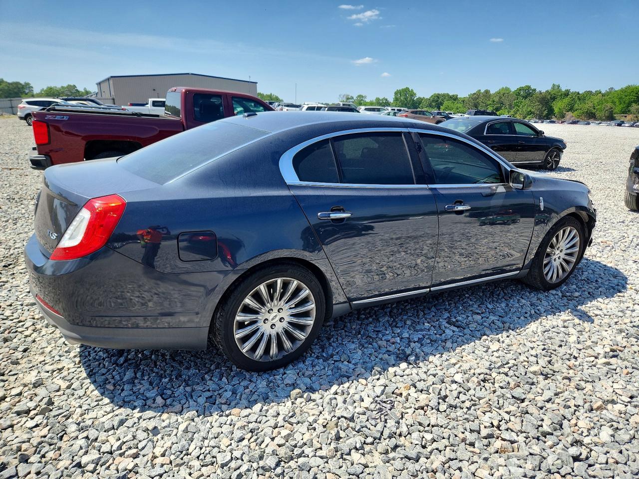 2013 LINCOLN MKS photo 3