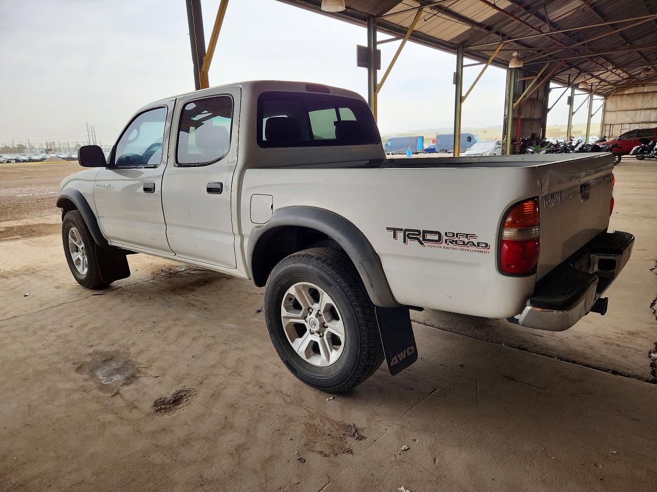 2002 TOYOTA TACOMA DOUBLE CAB photo 4