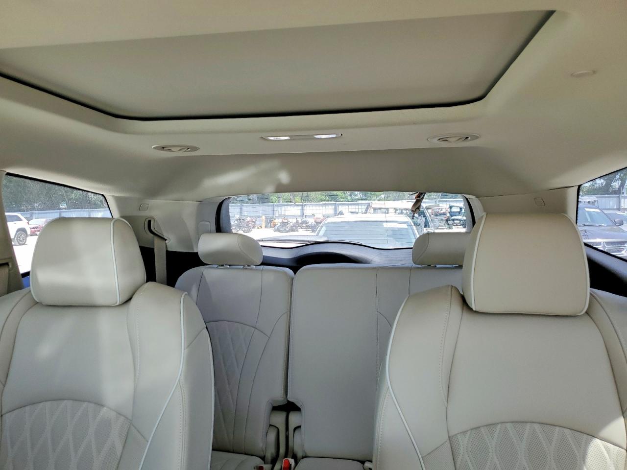 2022 BUICK ENCLAVE AVENIR photo 19